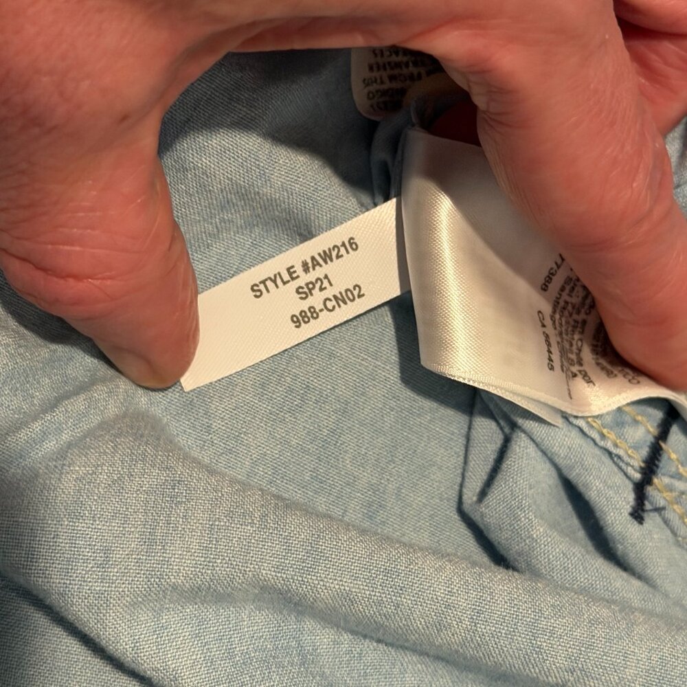 J. Crew Lightweight Denim Chambray Shirt Blue Size S - Picture 3 of 9